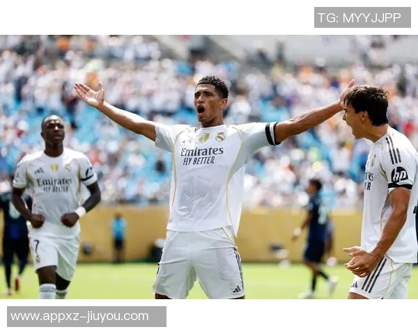 贝林厄姆荣膺英格兰2425赛季最佳男足球员皇马官方祝贺他取得佳绩 贝林厄姆荣膺英格兰2425赛季最佳男足球员皇马官方祝贺他取得佳绩