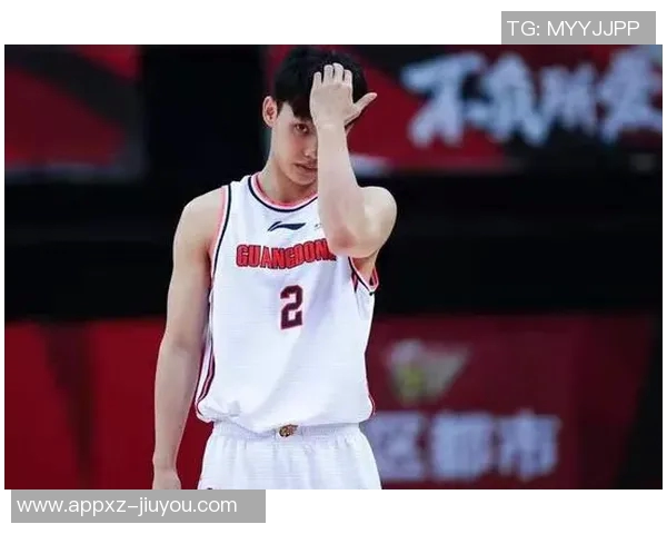 亚马尔与女友甜蜜热吻瞬间曝光眼中只映出彼此的爱意与幸福 亚马尔与女友甜蜜热吻瞬间曝光眼中只映出彼此的爱意与幸福