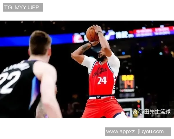 快船悔恨不已鲍威尔11场比赛8次得分领衔全队表现出色 快船悔恨不已鲍威尔11场比赛8次得分领衔全队表现出色